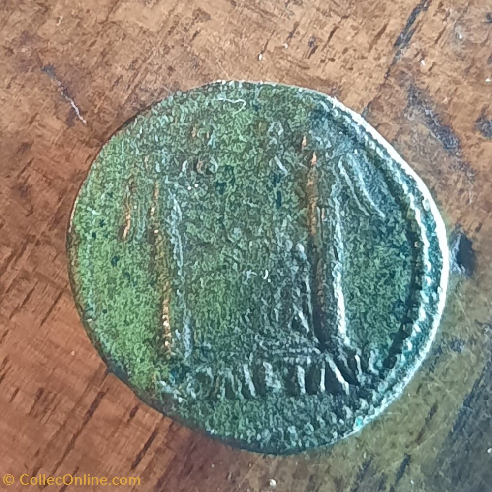 Tibere A/Tete lauree a d R/Autel de Lyon +14+15 D18.9 P 3.48g RCV 1773 C 39 RIC 32 monnaie antique av jc ap romaine republicaine imperiale tibere a tete lauree a d r autel de lyon 14 15 d18 9 p 3 48g rcv 1773 c 39 ric 32