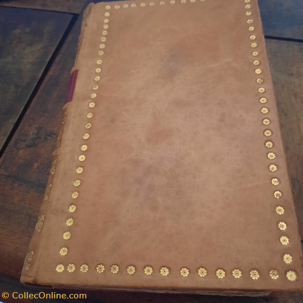 Le BHAGUAT GEETA ecrit du dialogue sacre de kreeshna et d Arjoon 1787 livres bd revues le bhaguat geeta ecrit du dialogue sacre de kreeshna et d arjoon 1787