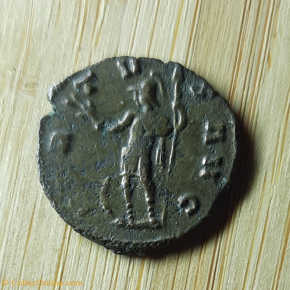 Claude 2 A/Buste radie a d R /La Virilite debout a g D19.6 P2.36 RCV 11383 C 313 RIC 109 monnaie antique av jc ap romaine republicaine imperiale claude 2 a buste radie a d r la virilite debout a g d19 6 p2 36 rcv 11383 c 313 ric 109