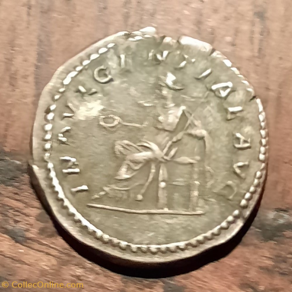 Caracalla A/Tete lauree a d R/L Indulgence assise a g +213 D19.1 P 3.01g RCV6808 C103 RIC300 monnaie antique av jc ap romaine republicaine imperiale caracalla a tete lauree a d r l indulgence assise a g 213 d19 1 p 3 01g rcv6808 c103 ric300