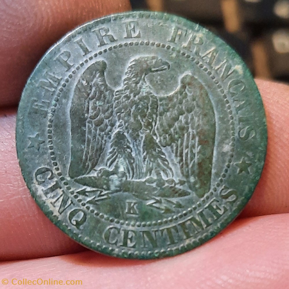 monnaies france modernes napoleon 3a tete lauree a g r aigle d25 1 p4 64g f117 7