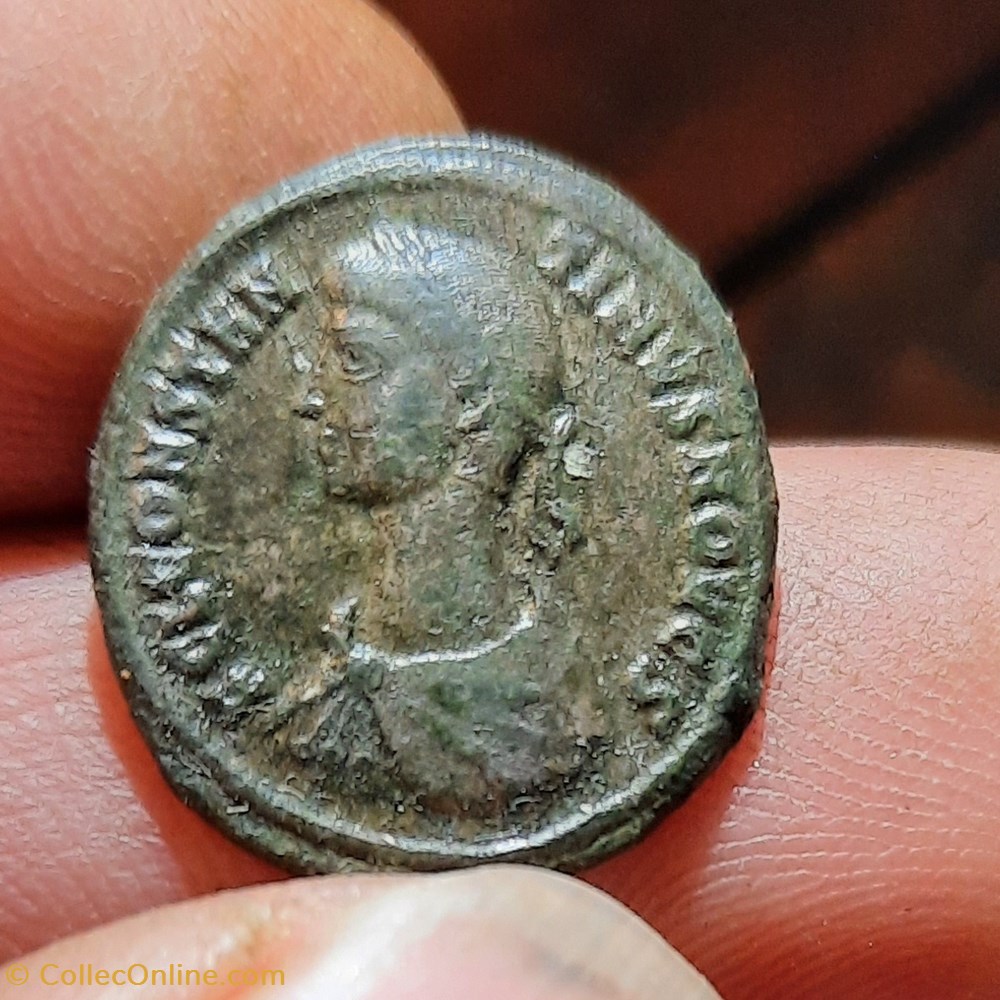 Constantin 2 A/ Buste laure a g R/Jupiter debout a g +317+320 D20 P3.57g RIC 28(R4) NBD 69758 monnaies antiquite av jc ap romaines republicaines imperiales constantin 2 a buste laure a g r jupiter debout a g 317 320 d20 p3 57g ric 28 r4 nbd 69758