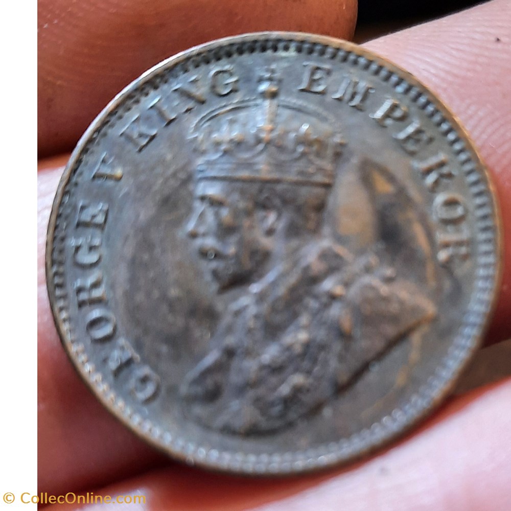 Georges v A/ Tete couronnee a g R / Couronne D25.2 P4.80g monnaies monde inde georges v a tete couronnee a g r couronne d25 2 p4 80g