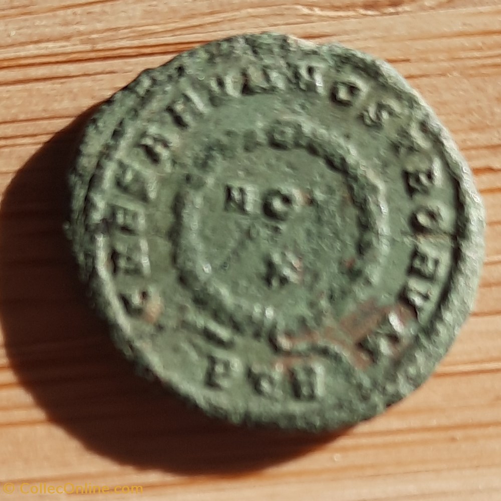 Crispus A / Tete lauree a d R / Legende dans couronne +323+324 D20 P3.20g RIC INCONNUE 3 monnaie antique av jc ap romaine republicaine imperiale crispus a tete lauree a d r legende dans couronne 323 324 d20 p3 20g ric inconnue