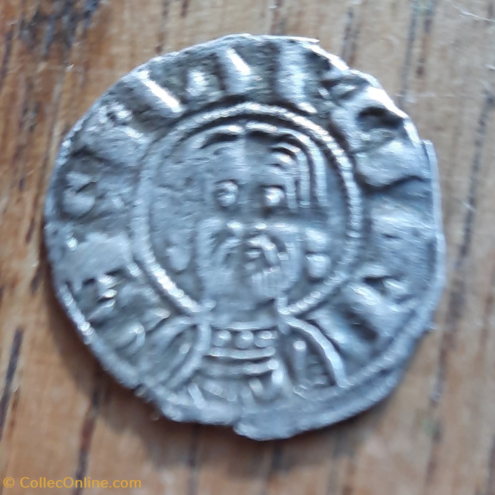 AbbayeST Martial A/Buste de face R/ Croix perlee cantonnee 8 annelets +1106+1160 D18.5 P0.63g bd392 monnaie france feodale abbayest martial a buste de face r croix perlee cantonnee 8 annelets 1106 1160 d18 5 p0 63g bd392