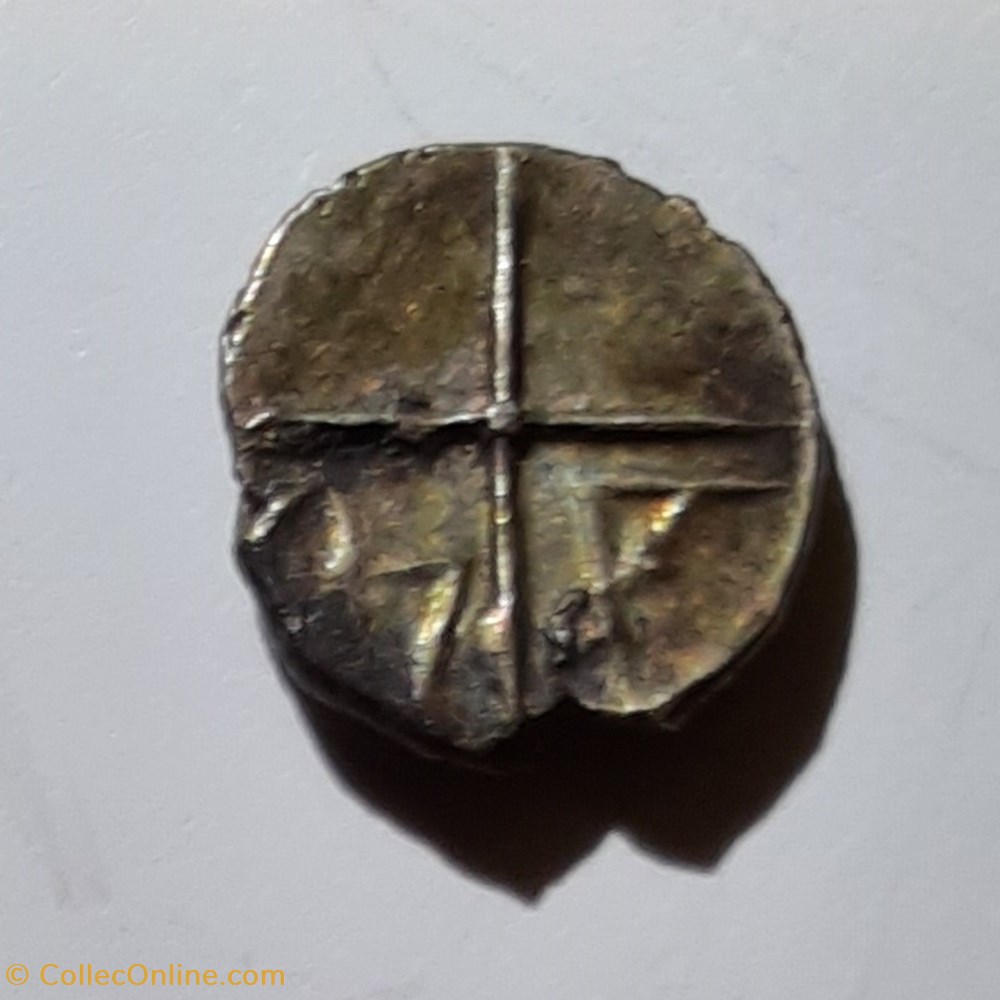 Marseille obole Tete Apollon a g (pompee) R/Roe avec rayons -121-82 D8.8 P 0.54g MHM 31 monnaie antique jc gauloise marseille obole tete apollon a g pompee r roe avec rayons 121 82 d8 8 p 0 54g mhm 31