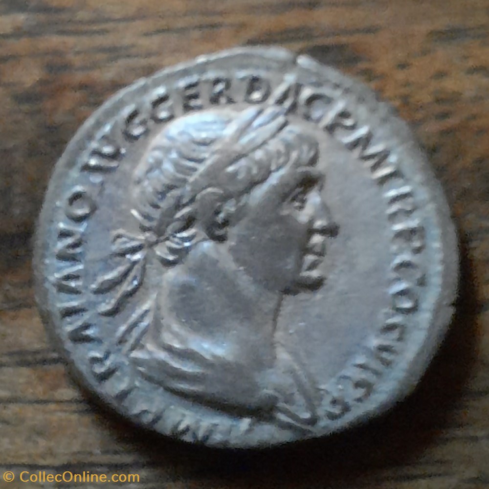 Trajan A/Buste laure a d R/Genie debout de face D 19.6 P 2.57g RIC 275 C 398 monnaie antique av jc ap romaine republicaine imperiale trajan a buste laure a d r genie debout de face d 19 6 p 2 57g ric 275 c 398