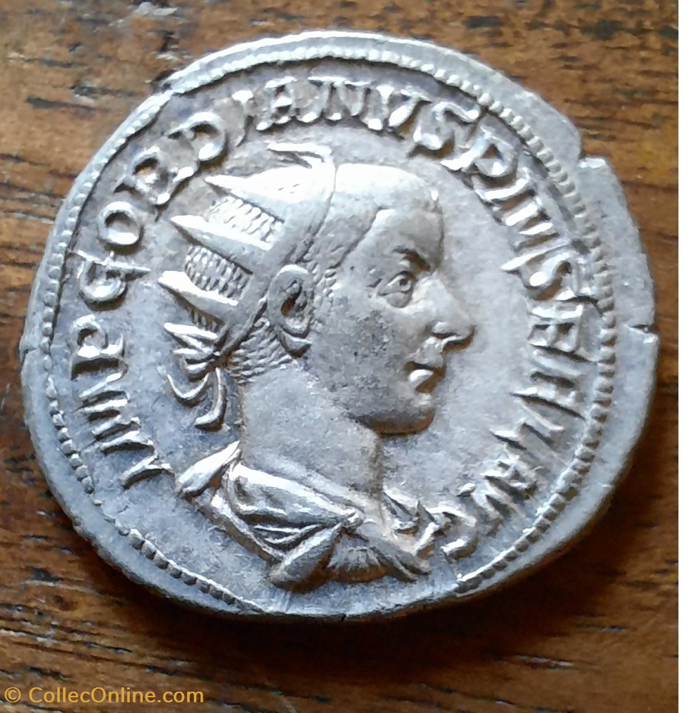 monnaie antique av jc ap romaine republicaine imperiale gordien 3 a buste radie a d r empereur debout a d d22 5 p4 87g rcv 8646 c 253 ric 92