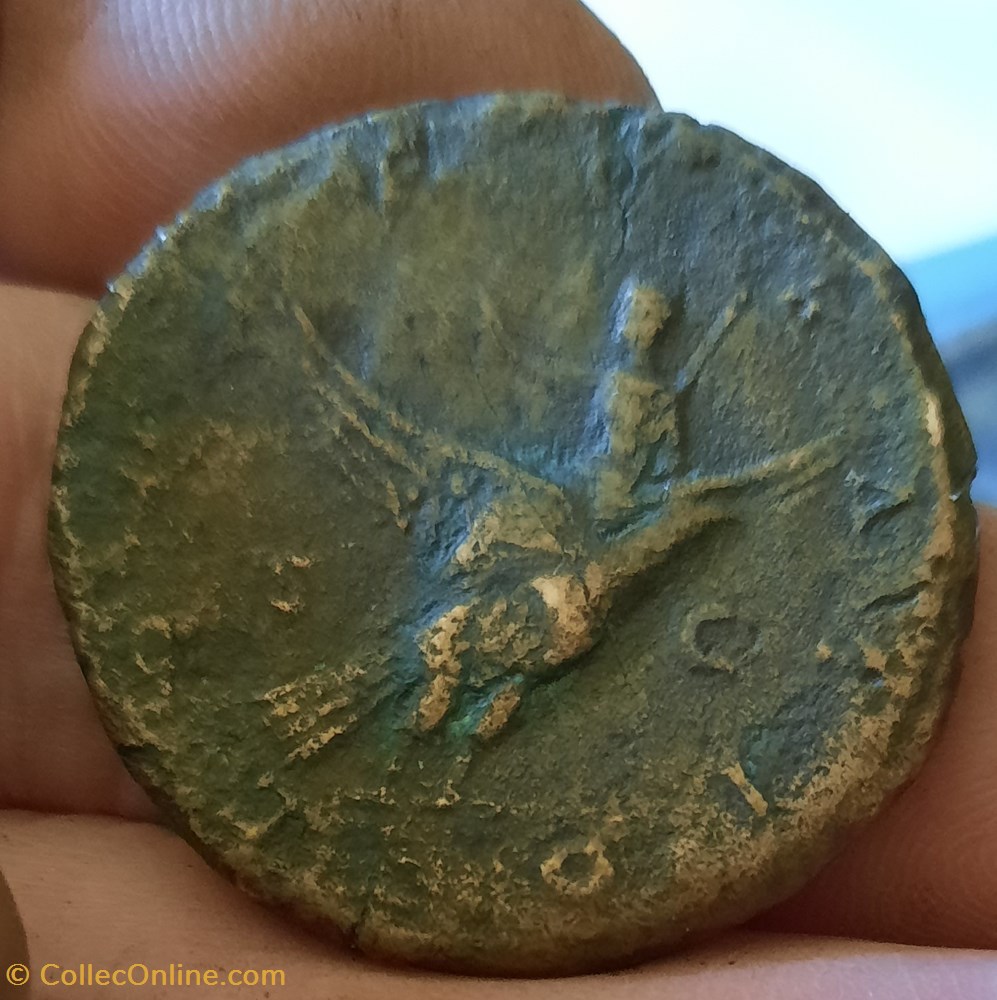 Marc Aurele A / Tete nue a d R /Aigle s envolant a d D32.8 P19.88g C94 RIC660 RCV5984 monnaies antiquite av jc ap romaines republicaines imperiales marc aurele a tete nue a d r aigle s envolant a d d32 8 p19 88g c94 ric660 rcv5984