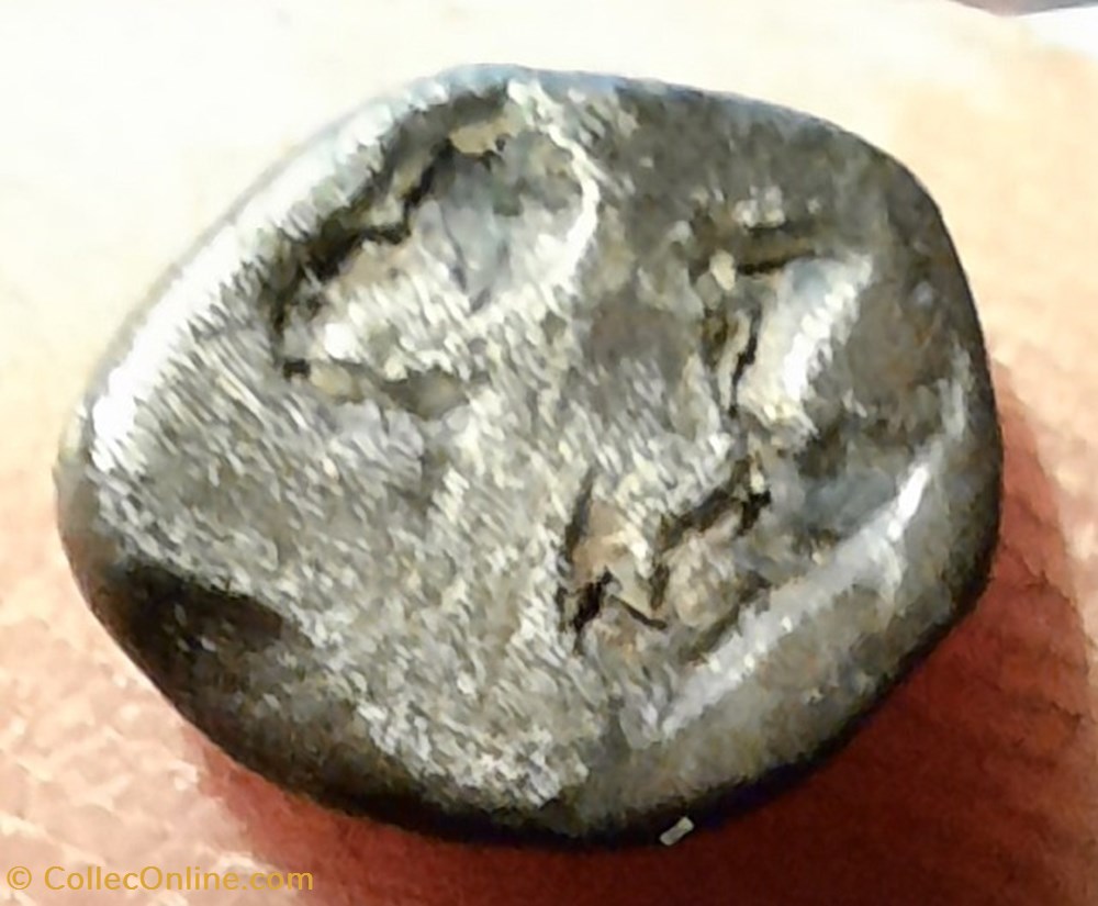 Marseille Obole A/Tete d athena a g R/Carre creux -495-485 D9 P 0.84 Feugere OBA-ea 3 monnaies antiques celtes marseille obole a tete d athena a g r carre creux 495 485 d9 p 0 84 feugere oba ea