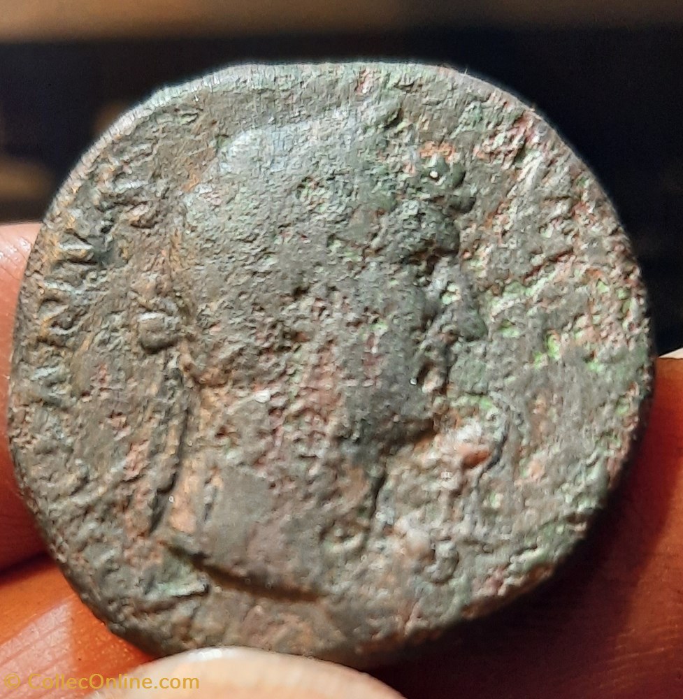 Hadrien Sesterce + 131 A/Tete lauree a d R/ Rome a g ? D30.4 P24.56g RIC 764 COH 880 R2 monnaies antiques romaines imperiales republicaines hadrien sesterce 131 a tete lauree a d r rome a g d30 4 p24 56g ric 764 coh 880 r2