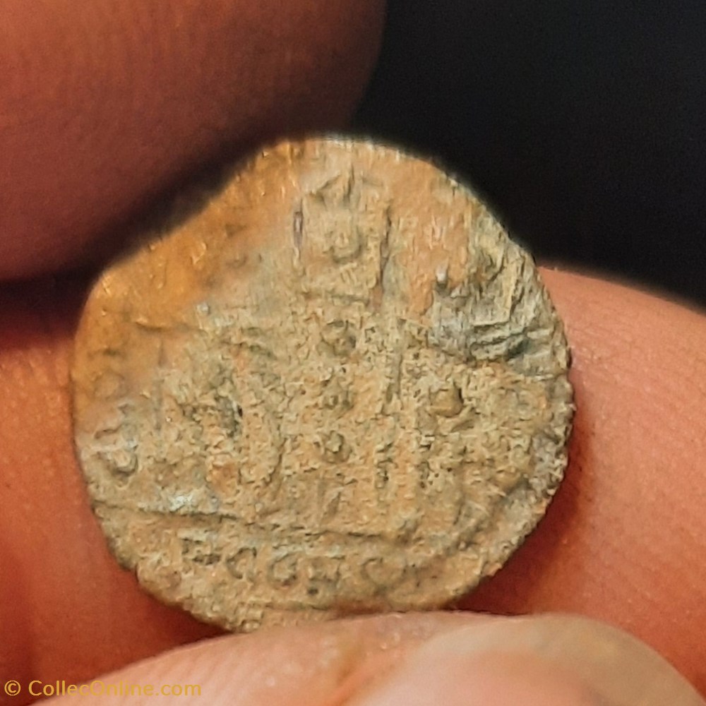 Constantin 1° A/Buste diademe a d R/Soldats e enseigne +336+337 D14.8 P1.13g NBD1435 Ferrando 530 monnaies antiquite av jc ap romaines republicaines imperiales constantin 1 a buste diademe a d r soldats e enseigne 336 337 d14 8 p1 13g nbd1435 ferrando 530