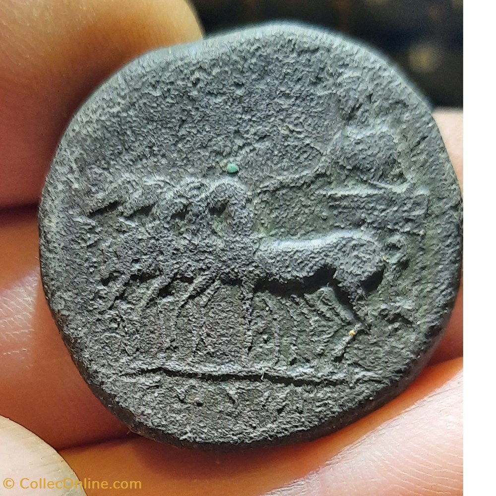 Antonin le Pieux A/Tete lauree a d R /Quadrige a g D30.5 P25.81g C320 RIC767a RCV4168 monnaies antiquite av jc ap romaines republicaines imperiales antonin le pieux a tete lauree a d r quadrige a g d30 5 p25 81g c320 ric767a rcv4168
