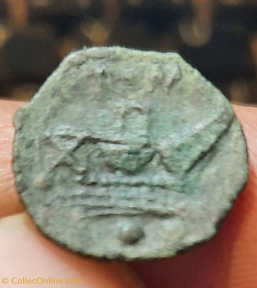 Republique Romaine A / Tete Mercure a d R/Proue navire a d D15.2 P1.92g quartancia ? REF ? monnaies antiquite jc ap romaines republicaines imperiales republique romaine a tete mercure a d r proue navire a d d15 2 p1 92g quartancia ref