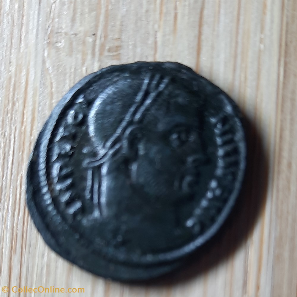 Licinius 1 A/ Tete lauree a d R /Couronne D 19.8 P 2.94g RIC 86 RCV 15345 monnaie antique av jc ap romaine republicaine imperiale licinius 1 a tete lauree a d r couronne d 19 8 p 2 94g ric 86 rcv 15345