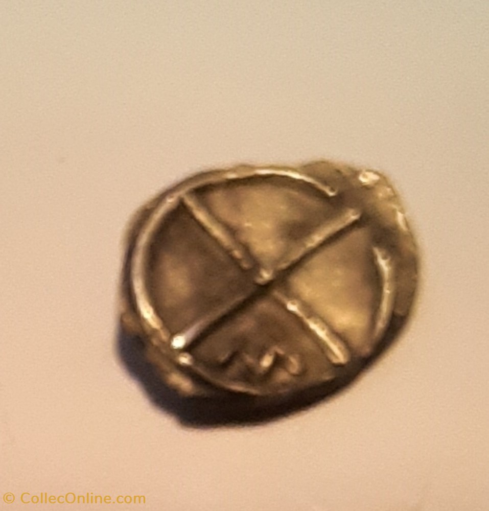 Marseille Obole au M . A/Tete du Lacydon a d R/ Roue D 9.8 P 0.57g Feugere OBM 6b 3 monnaie antique av jc ap gauloise marseille obole au m a tete du lacydon a d r roue d 9 8 p 0 57g feugere obm 6b