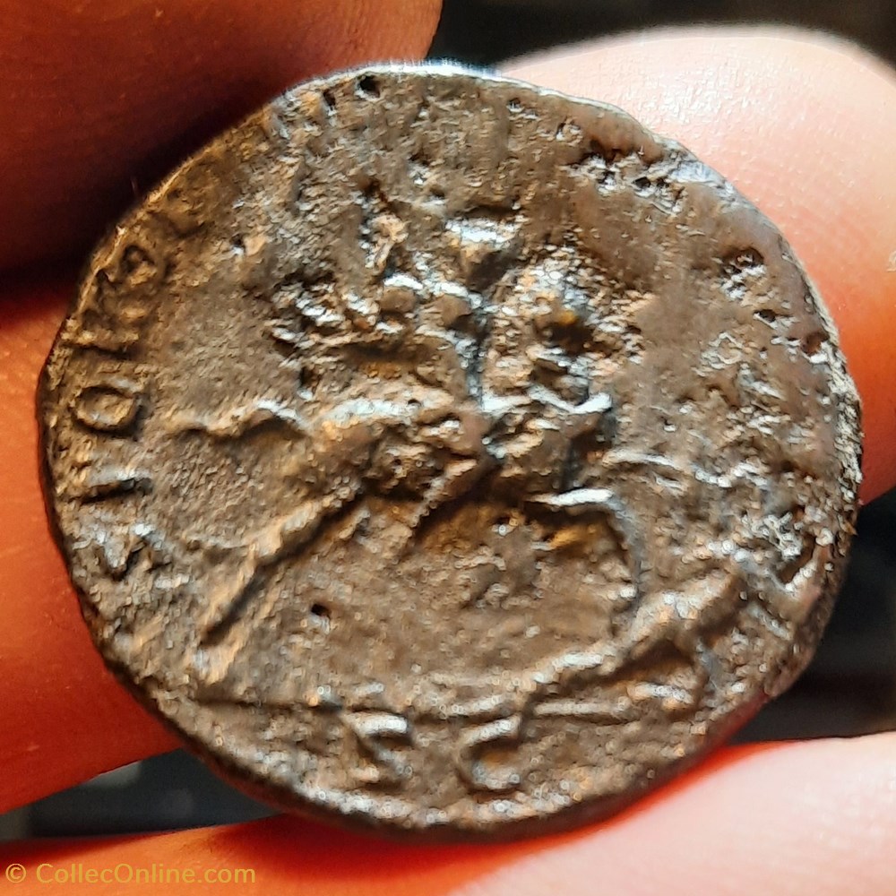 Trajan A/Tete radiee a d R/Trajan galopant a d D27.5 P 10.89g C505 RIC545 RCV 3234 monnaies antiquite av jc ap romaines republicaines imperiales trajan a tete radiee a d r trajan galopant a d d27 5 p 10 89g c505 ric545 rcv 3234