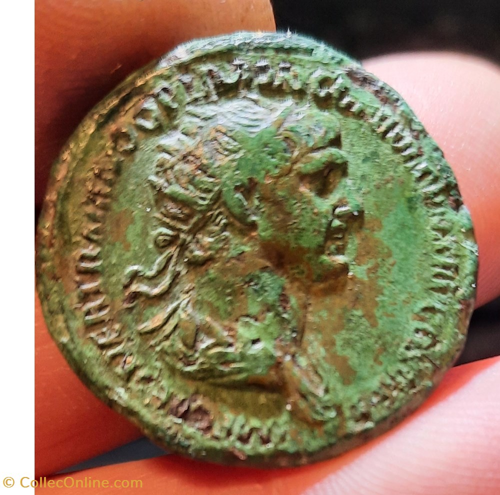 Trajan A /Buste radie a d R/ Colonne trajane +114+116 D 27.5 P10.24g C360 RIC 679 STRACK457 monnaies antiquite av jc ap romaines republicaines imperiales trajan a buste radie a d r colonne trajane 114 116 d 27 5 p10 24g c360 ric 679 strack457