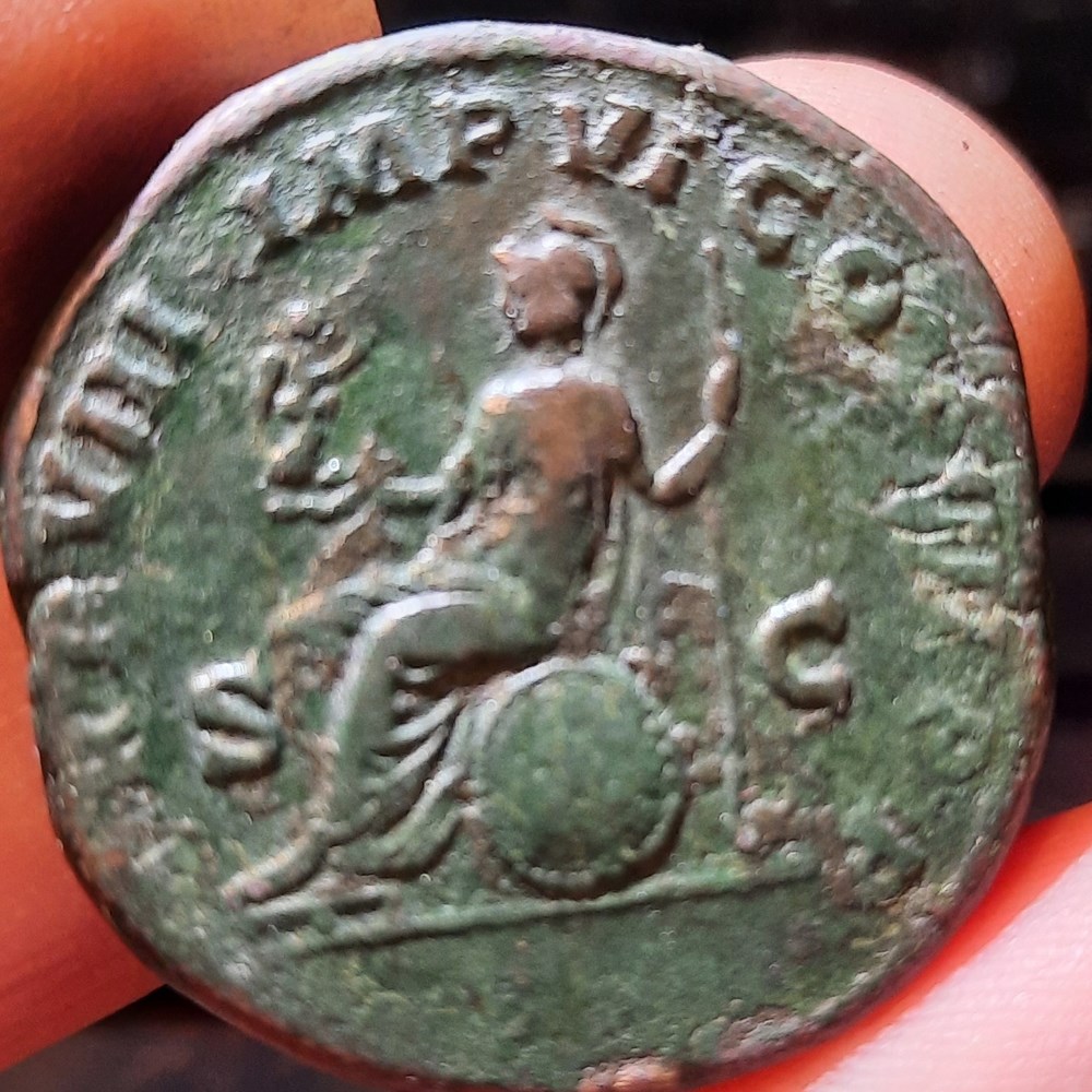 Commode A/Tete lauree a d R/Jupiter assis a g +183 ou? D32.2 P 28.15 MIR 18.557 RCV 5812 monnaies antiquite av jc ap romaines republicaines imperiales commode a tete lauree a d r jupiter assis a g 183 ou d32 2 p 28 15 mir 18 557 rcv 5812