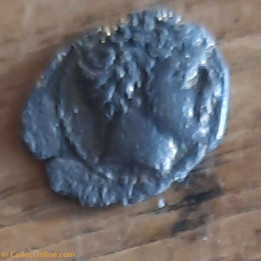 Marseille obole A /Tete Apollon a d R/Roue avec rayons -350-220 D10 P 0.70g MHM 10 monnaie antique jc gauloise marseille obole a tete apollon a d r roue avec rayons 350 220 d10 p 0 70g mhm 10