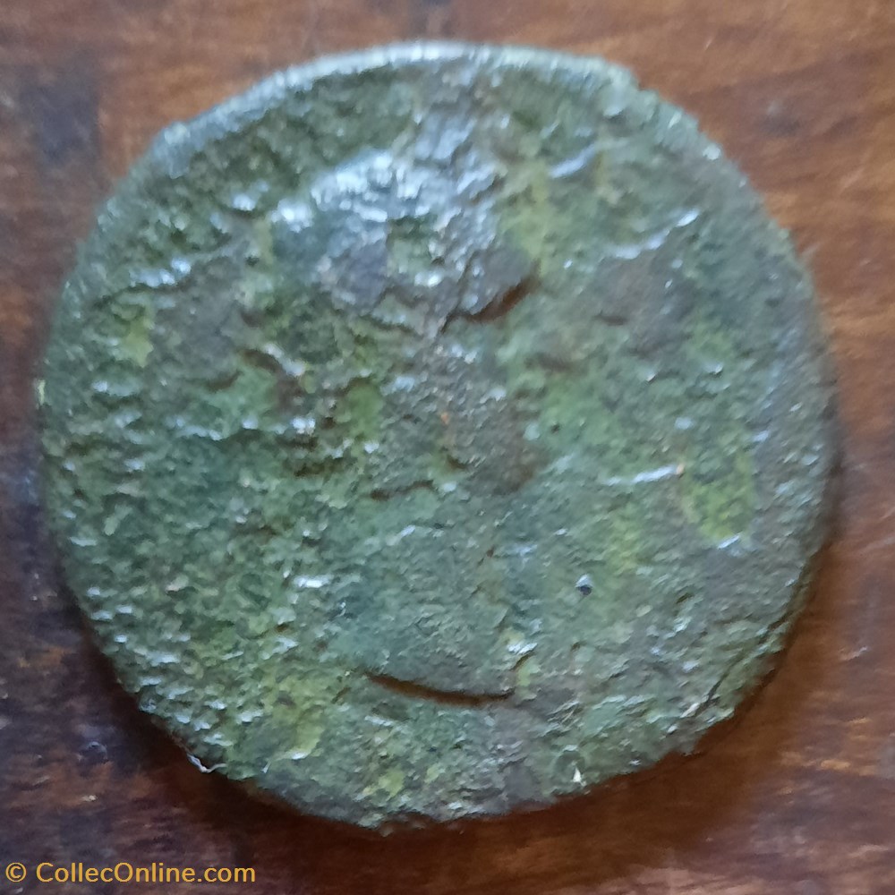 Domitien A/Buste laure a d R/Empereur et 3 soldats +85-86 D35.2 P22.58 RCV 2775 C 501 RIC 2883 monnaie antique av jc ap romaine republicaine imperiale domitien a buste laure a d r empereur et 3 soldats 85 86 d35 2 p22 58 rcv 2775 c 501 ric 2883