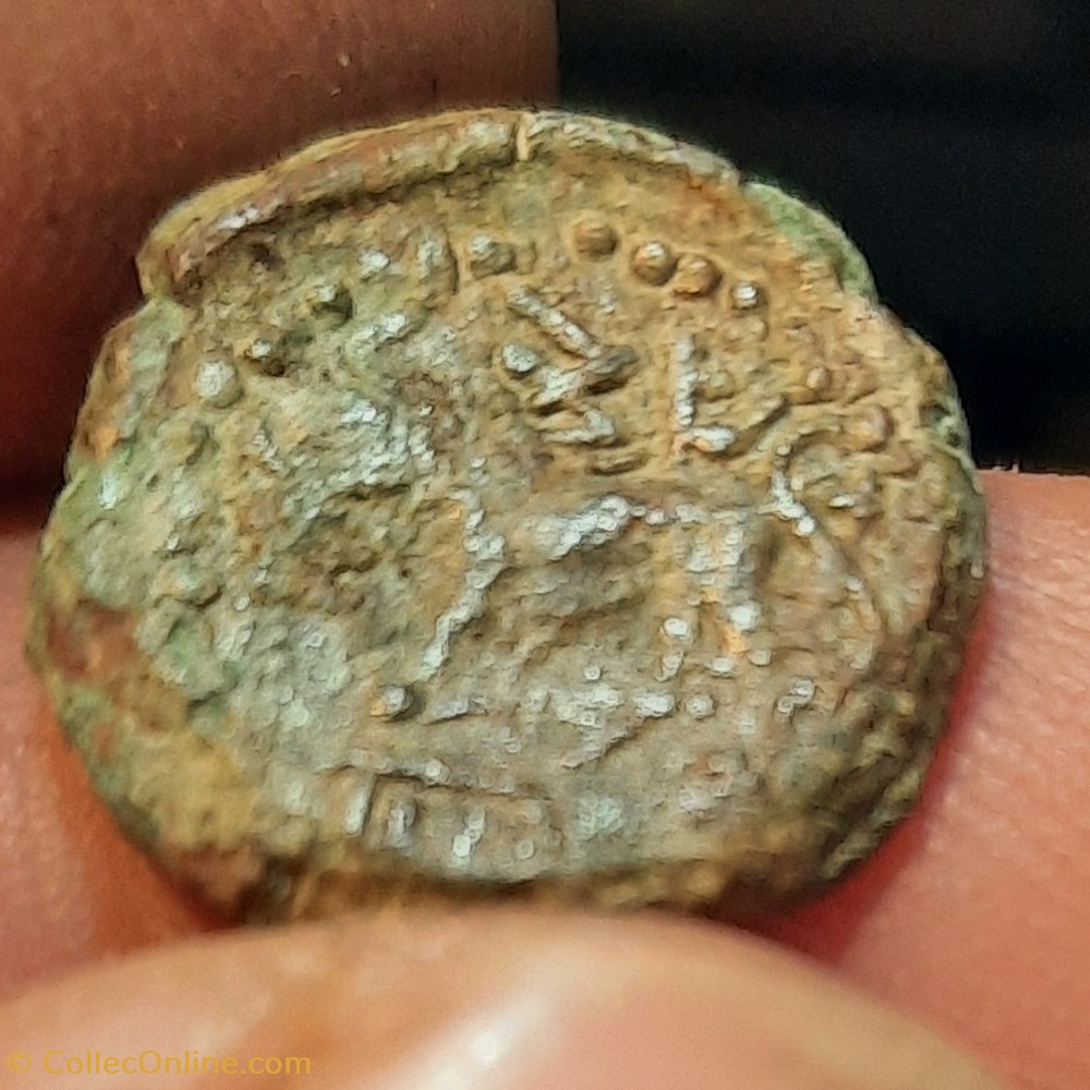 Basse et moyenne vallee du Rhone A/Tete a g R/Taureau a g -150-50 D16.2 P2.38g Feugere PBI 55-4 monnaies antiquite av jc ap gauloises basse et moyenne vallee du rhone a tete a g r taureau a g 150 50 d16 2 p2 38g feugere pbi 55 4