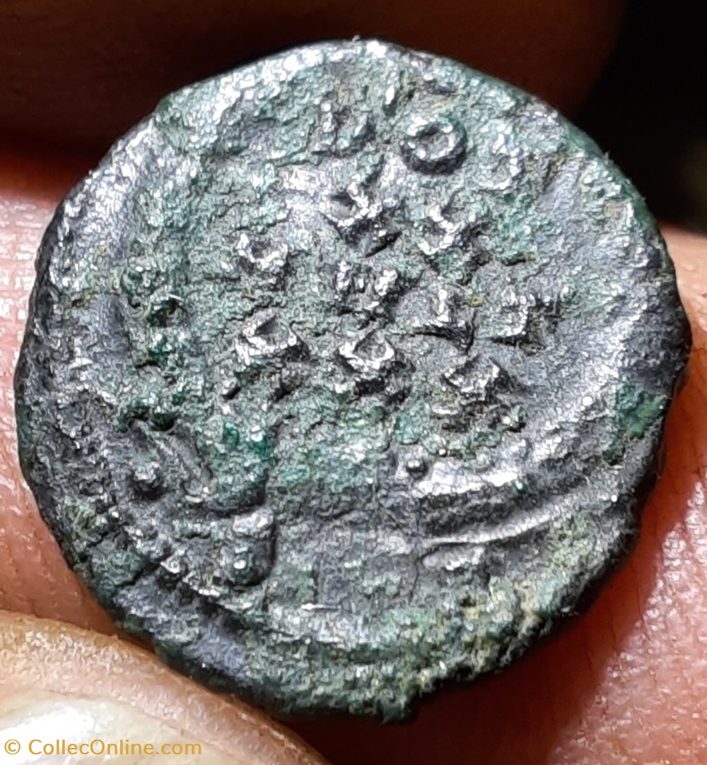 monnaies antiquite av jc ap romaines republicaines imperiales constantinople a ete casquee lauree a g r legende dans couronne 347 348 d14 3 p1 62g ric57