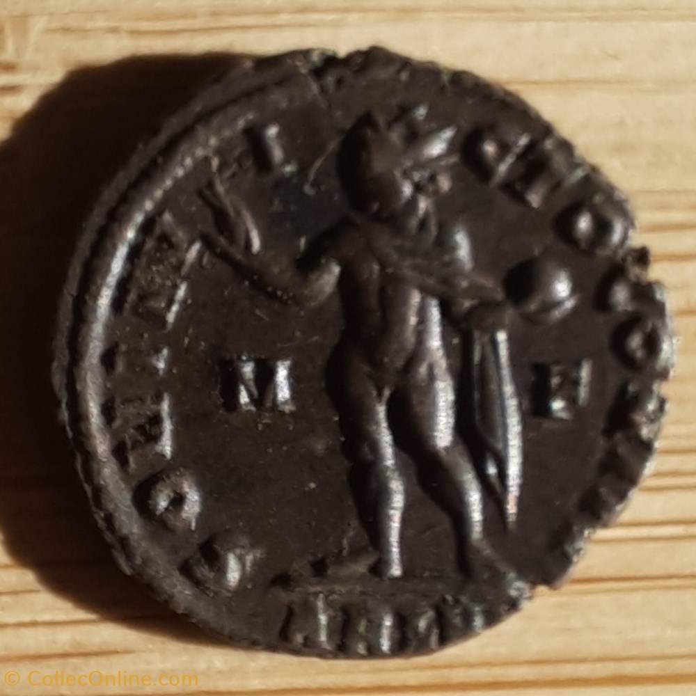 Constantin 1° A/ Buste laure a d R / Soleil debout a g D 18.2P 3.10g RIC102 F208 monnaie antique av jc ap romaine republicaine imperiale constantin 1 a buste laure a d r soleil debout a g d 18 2p 3 10g ric102 f208
