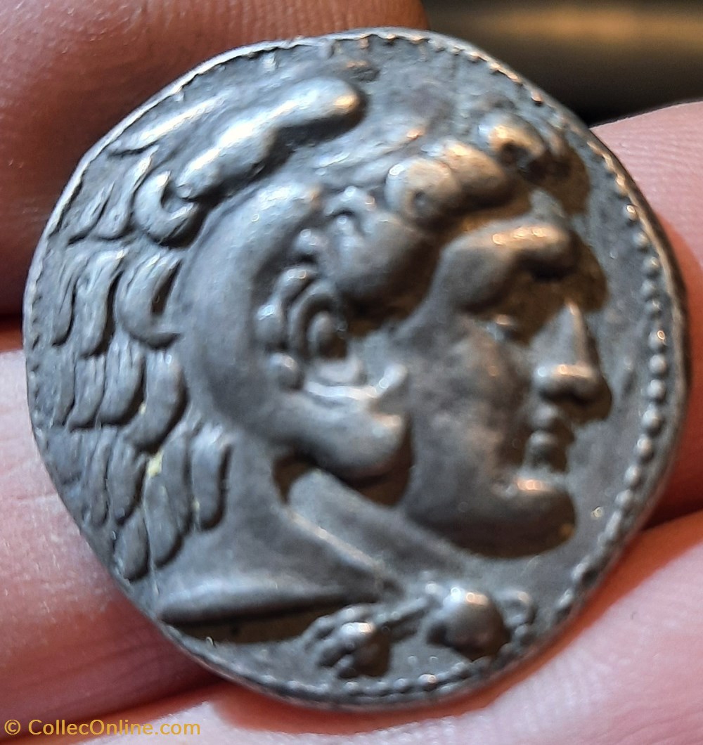 Seleucus1° Nicator A/Tete Herakles a d R/ Zeus assis a g D27 P 16.85g HGCS9/16 GULNAR2/2880 R2 monnaies antiquite av jc ap grecques seleucus1 nicator a tete herakles a d r zeus assis a g d27 p 16 85g hgcs9 16 gulnar2 2880 r2
