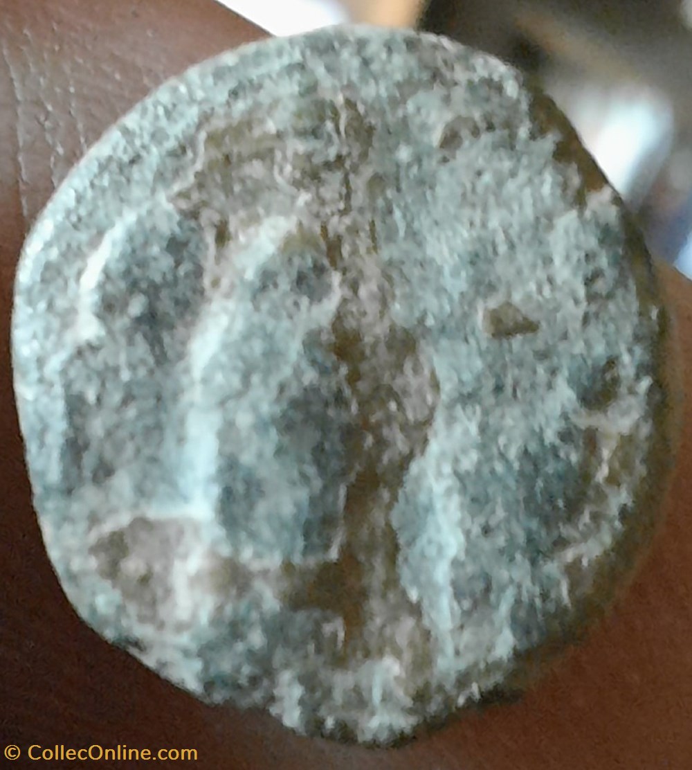 Antibes PB 2 monnaies antiques celtes antibes pb