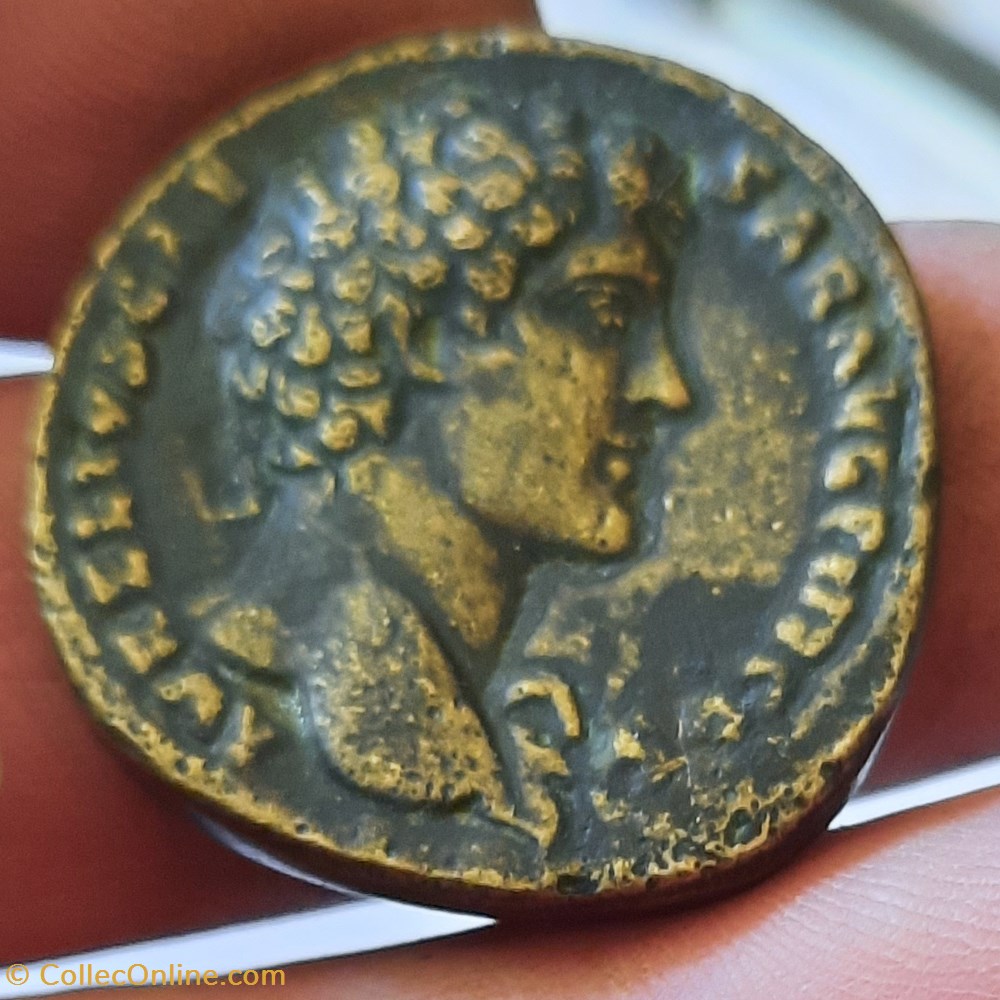 monnaies antiquite av jc ap romaines republicaines imperiales marc aurele a tete nue a d r instruments du culte d30 7 p25 13g c454 ric 1234a rcv4806
