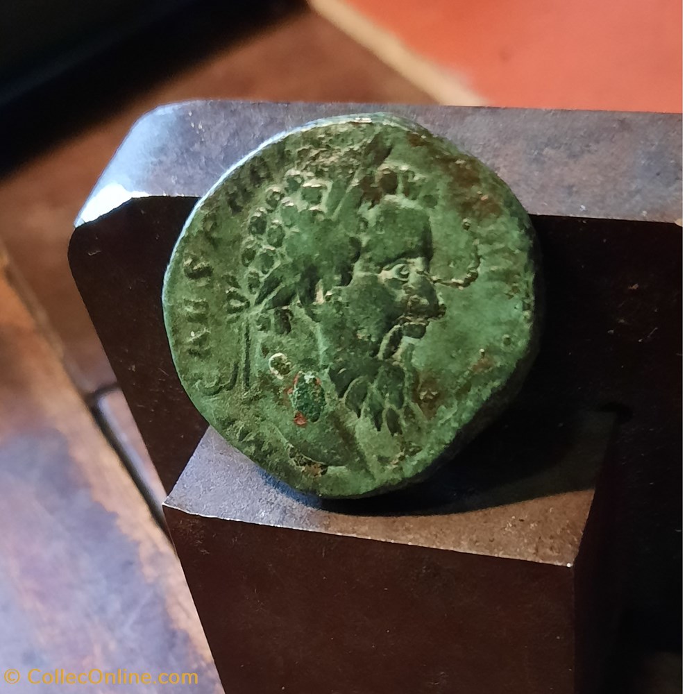 Pertinax A/Tete a d R/Equite a g AEQVIT AVG TRP COS II SC 193 D31 P23.48 RCV 6049 monnaie antique jc ap romaine republicaine imperiale pertinax a tete a d r equite a g aeqvit avg trp cos ii sc 193 d31 p23 48 rcv 6049