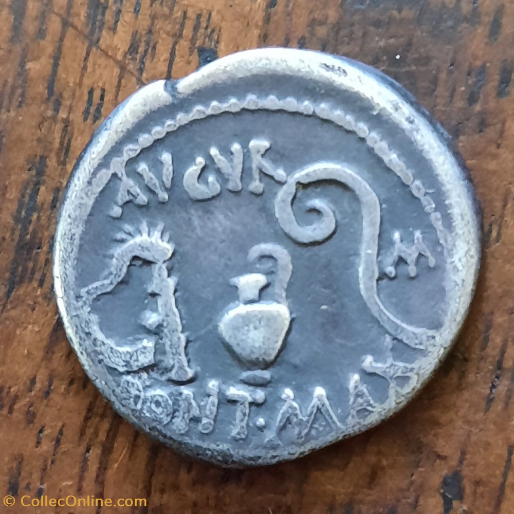Jules Cesar A/Tete Ceres a d R/instruments pontificaux D18.6 P 3.75g RCV 1403 C 4 RRC 467/1b monnaies antiquite av jc ap romaines republicaines imperiales jules cesar a tete ceres a d r instruments pontificaux d18 6 p 3 75g rcv 1403 c 4 rrc 467 1b