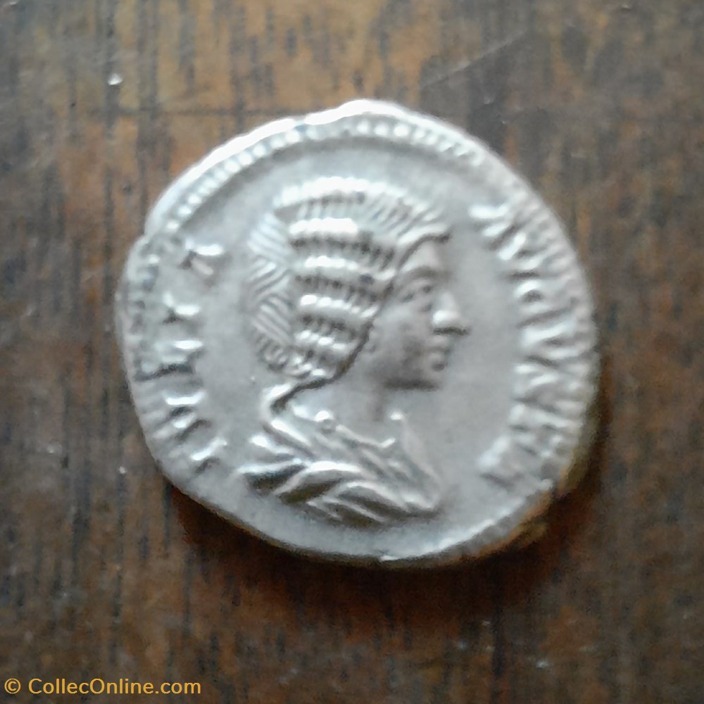 Julia Domna A/ Buste drape a d R/Ceres assise a g D 19.5 P3.59g RCV 6576 C 14 RIC 546 monnaie antique av jc romaine republicaine imperiale julia domna a buste drape a d r ceres assise a g d 19 5 p3 59g rcv 6576 c 14 ric 546