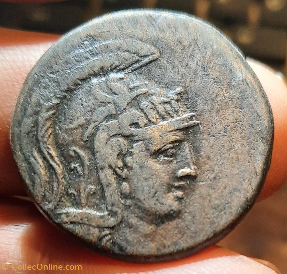 Mithridate 6 du pont A / Tete Athena a d R/ Persee a g ,tete meduse -85-105 D29.6 P18.33g BMC 32 monnaies antiquite av jc ap grecques mithridate 6 du pont a tete athena a d r persee a g tete meduse 85 105 d29 6 p18 33g bmc 32