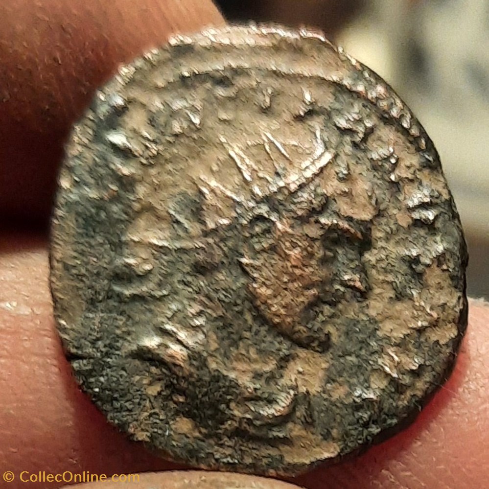 Diocletien ??? merci de votre aide 2 monnaies antiques diocletien merci de votre aide