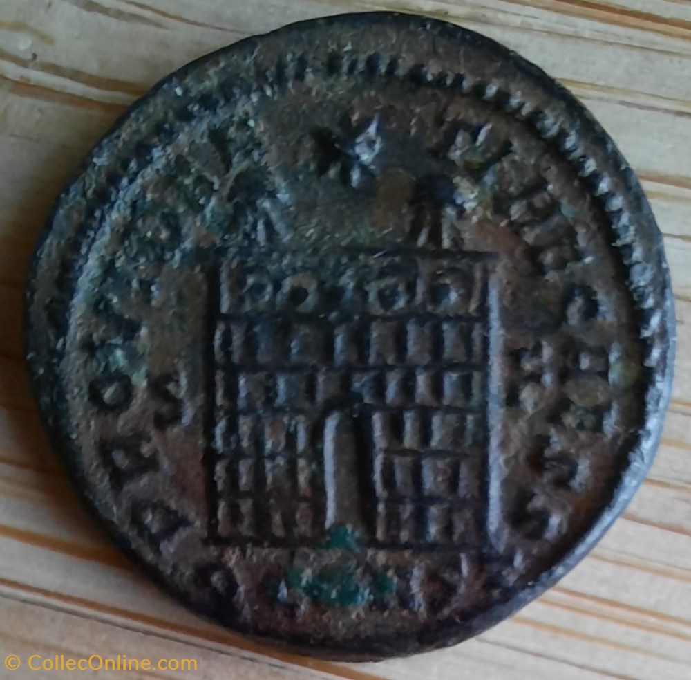 Constance 2 A/Buste laure a d R / Porte de camp +328+329 D20.4 P 3.23g RIC 320 C 167 monnaie antiquite av jc ap romaine republicaine imperiale constance 2 a buste laure a d r porte de camp 328 329 d20 4 p 3 23g ric 320 c 167