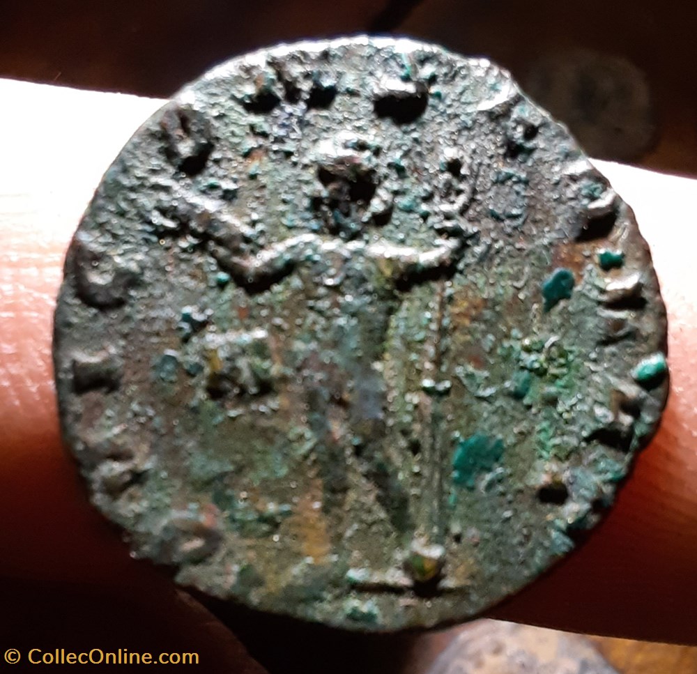 Gallien A/ Tete radiee a d R/Jupiter nue debout +265+267 D19.6 P3.46g C361 RIC 608 monnaies antiquite av jc ap romaines republicaines imperiales gallien a tete radiee a d r jupiter nue debout 265 267 d19 6 p3 46g c361 ric 608