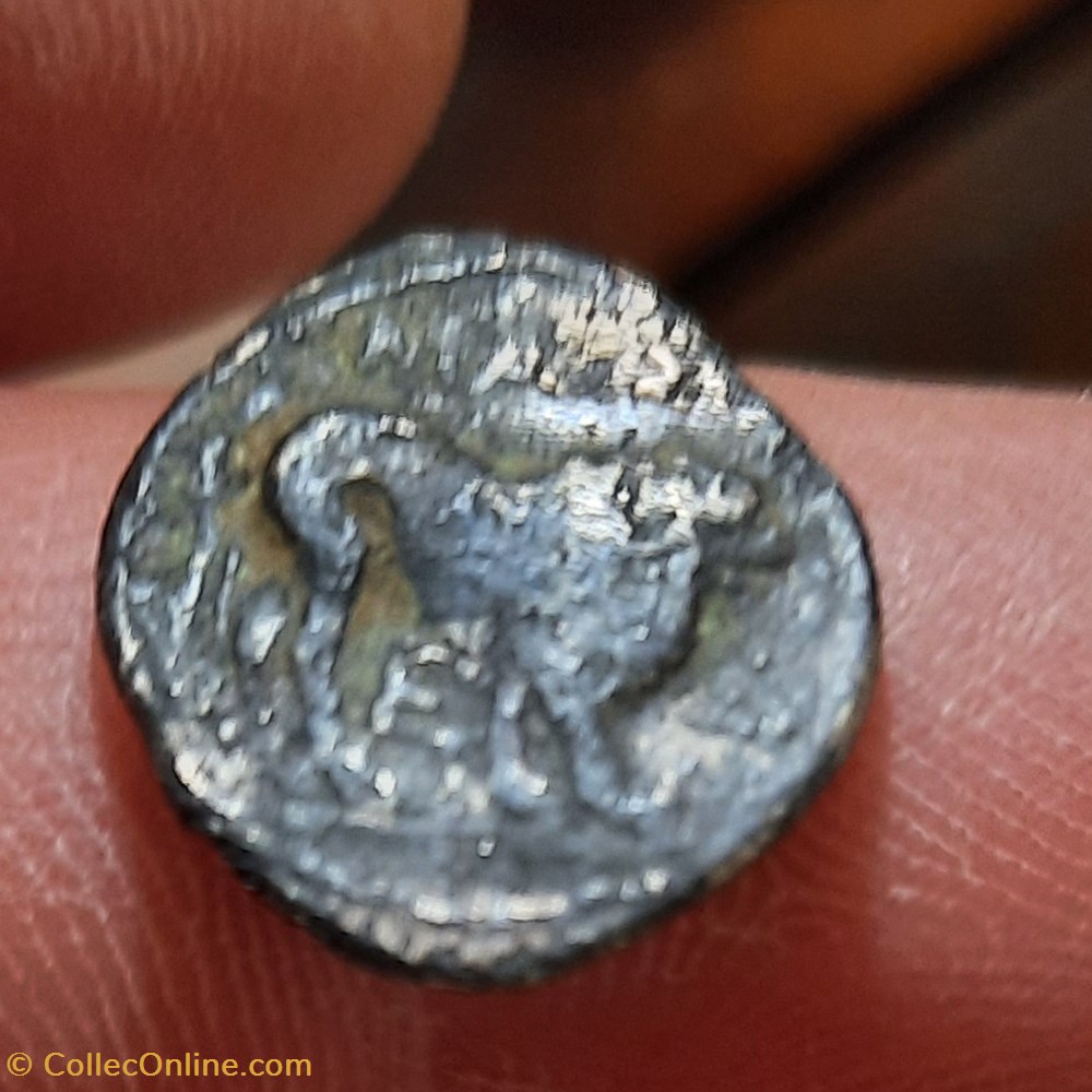 Marseille Drachme fourree A/Buste Artemis a d R/Lion a d -200-150 D15 P 1.76g Feugere DRM32-5 monnaies antiquite av jc ap gauloises marseille drachme fourree a buste artemis a d r lion a d 200 150 d15 p 1 76g feugere drm32 5