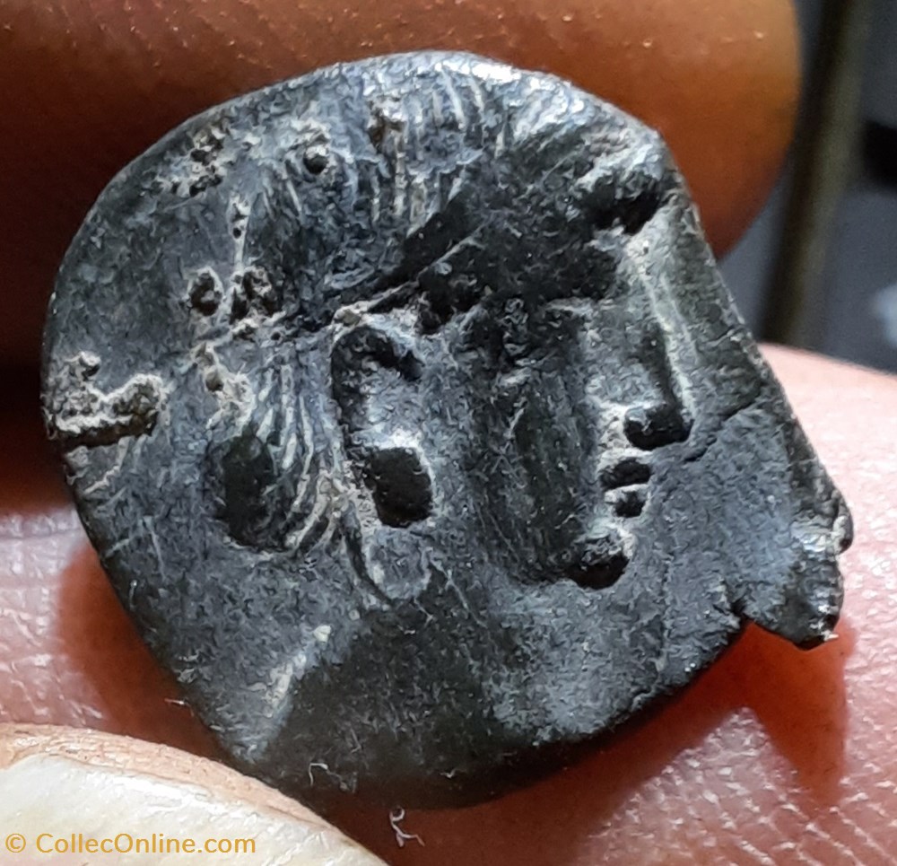 Remes quadrans bronze A/Tete a d R/Taureau a g D15.5 P1.82g LT9248 RPC 506 monnaies antiquite av jc ap celtes remes quadrans bronze a tete a d r taureau a g d15 5 p1 82g lt9248 rpc 506