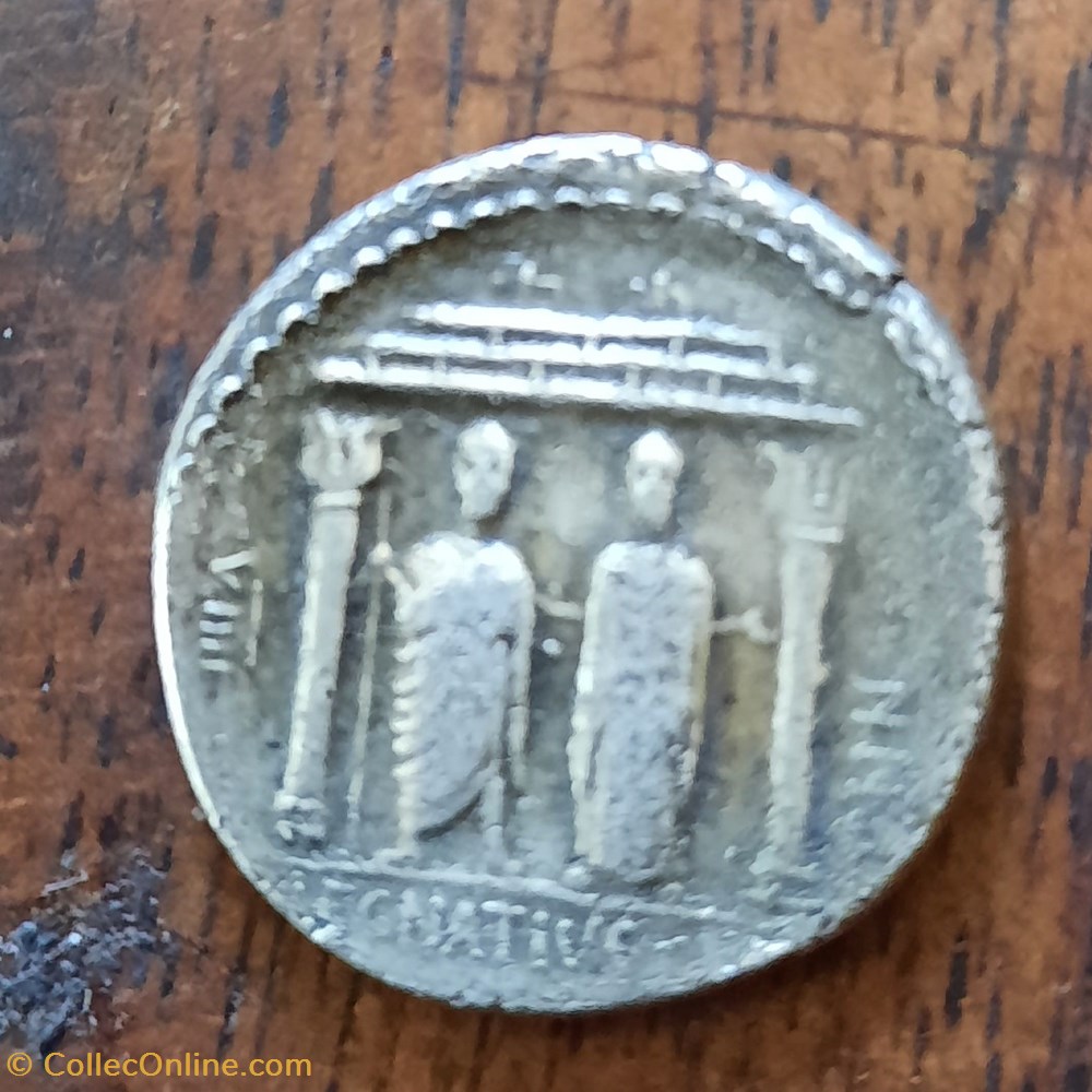 Egnatia A/Tete de Cupidon a d R/Jupiter et Liber temple D 18.1 P 3.40g 325 RRC 391 RCV 325 monnaie antique av jc ap romaine republicaine imperiale egnatia a tete de cupidon a d r jupiter et liber temple d 18 1 p 3 40g 325 rrc 391 rcv 325