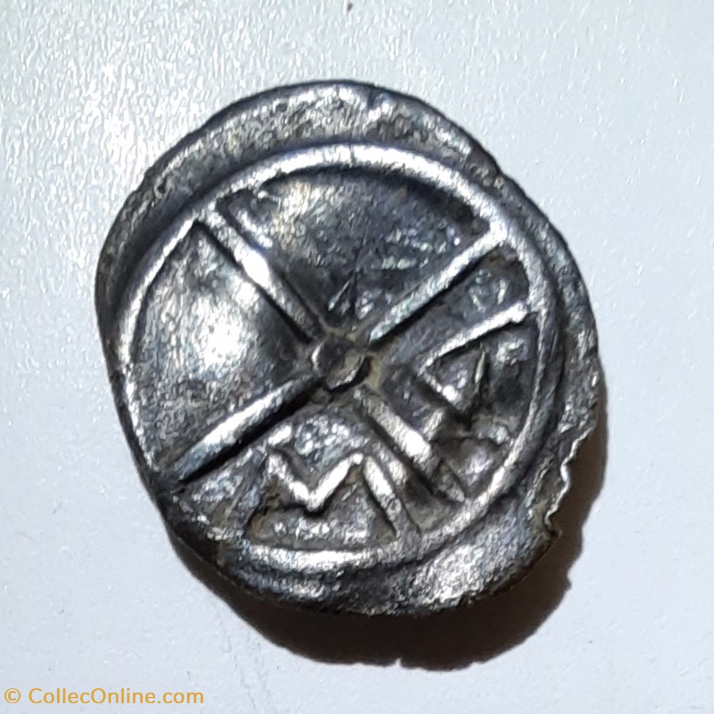 Marseille Obole A/Tete Apollon a g R/Roue avec rayons -300-100 D 12 P 0.55g Feugere OBM 11a monnaie antiquite jc gauloise marseille obole a tete apollon a g r roue avec rayons 300 100 d 12 p 0 55g feugere obm 11a