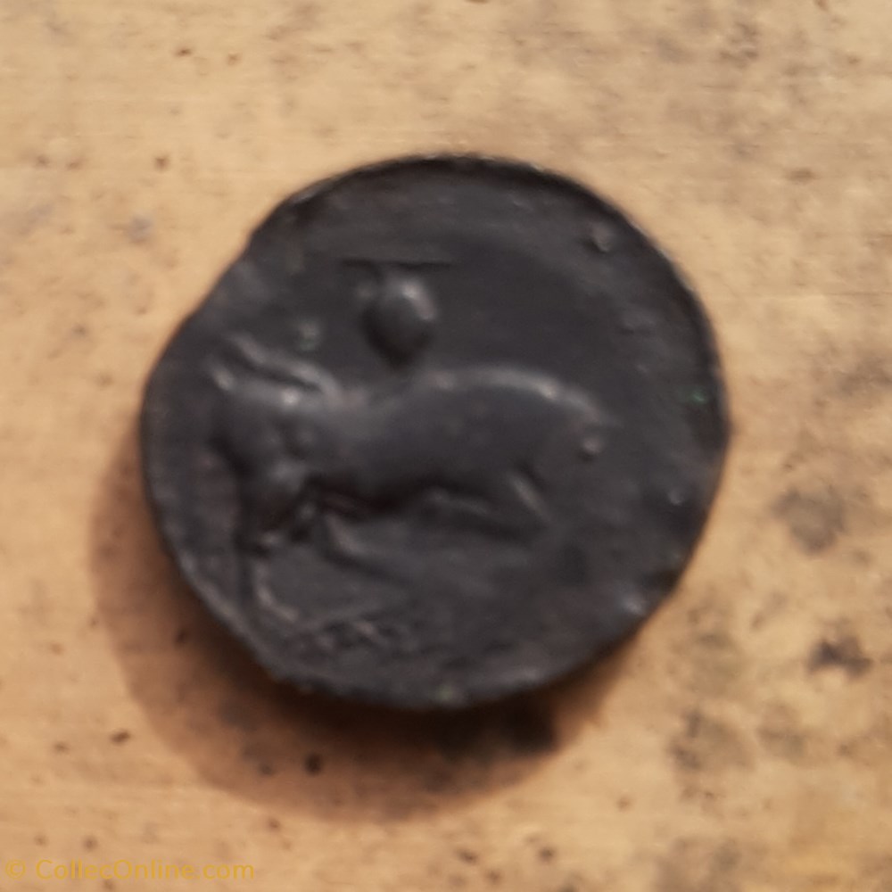 Marseille Grand Bronze A/Tete Apollon a g.R/Taureau -grappe de raisin -225-210 D23.8 P9.56 GBM 14-7 monnaie antique av jc gauloise marseille grand bronze a tete apollon a g r taureau grappe de raisin 225 210 d23 8 p9 56 gbm 14 7
