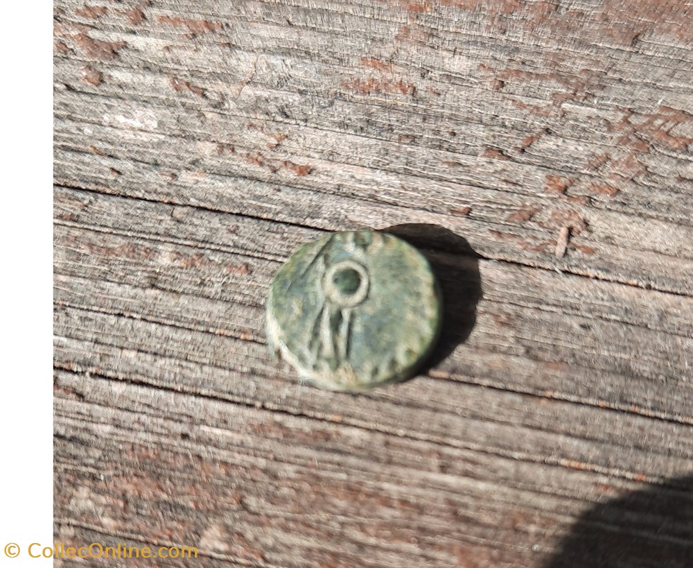 Marseille PB au guerrier A/Buste Minerve R/Minerve en pied -49-25 D10.8 P1.59g FeugerePBM77 2 monnaie antique av jc ap gauloise marseille pb au guerrier a buste minerve r minerve en pied 49 25 d10 8 p1 59g feugerepbm77