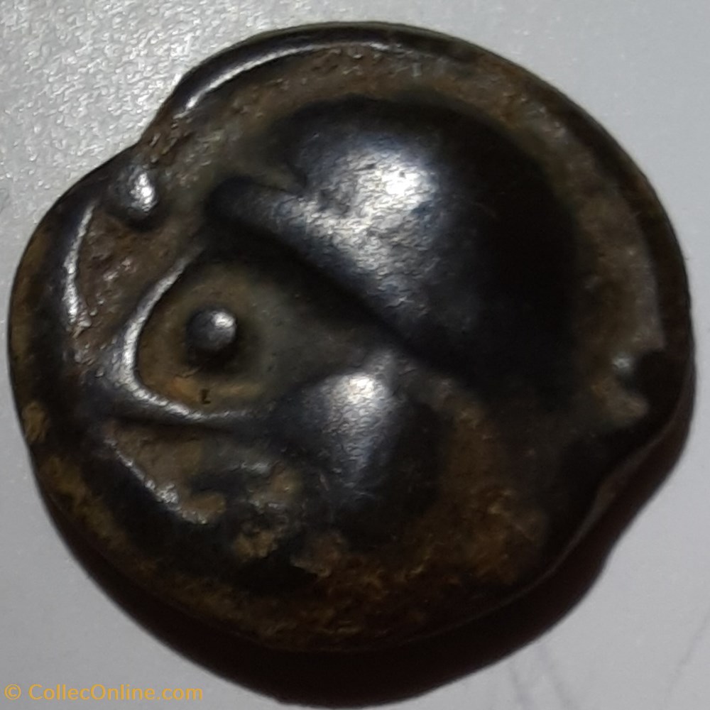 Senons Potin A/Tete casquee a g R/Cheval a g D 18.4 p 2.96G Latour 7396 DT 2646 monnaie antiquite av jc ap gauloise senons potin a tete casquee a g r cheval a g d 18 4 p 2 96g latour 7396 dt 2646