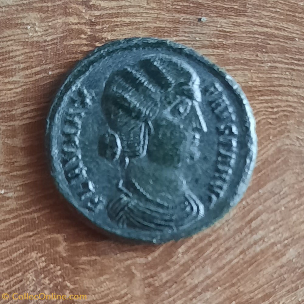 Fausta A / Buste a d R/Fausta debout a g D19 P2.76 G RCV 16579 RIC 29 N°BD 71112 monnaie antique av jc ap romaine republicaine imperiale fausta a buste a d r fausta debout a g d19 p2 76 g rcv 16579 ric 29 n bd 71112