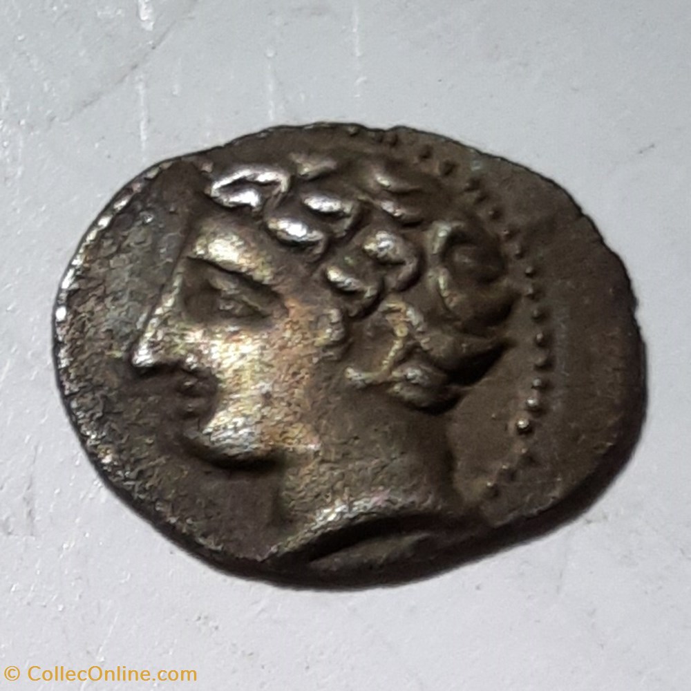 Marseille obole A/ Tete Apollon a g R/Roue avec rayons -300-100 D9.8 P0.55g Feugere ? monnaie antique jc gauloise marseille obole a tete apollon a g r roue avec rayons 300 100 d9 8 p0 55g feugere
