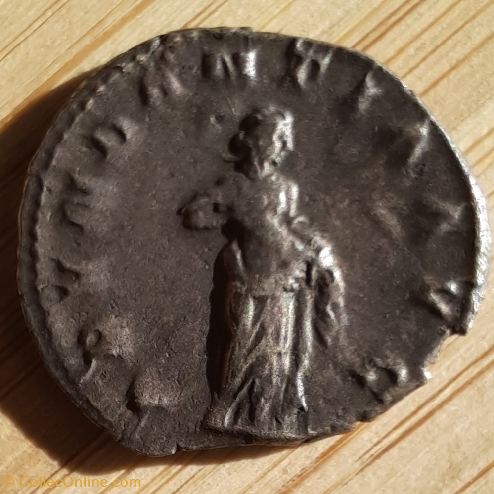 Trajan Dece A / Buste radie a d R/Abondance a d D21.1 P2.15g RCV 9364 C2 monnaie antique av jc ap romaine republicaine imperiale trajan dece a buste radie a d r abondance a d d21 1 p2 15g rcv 9364 c2