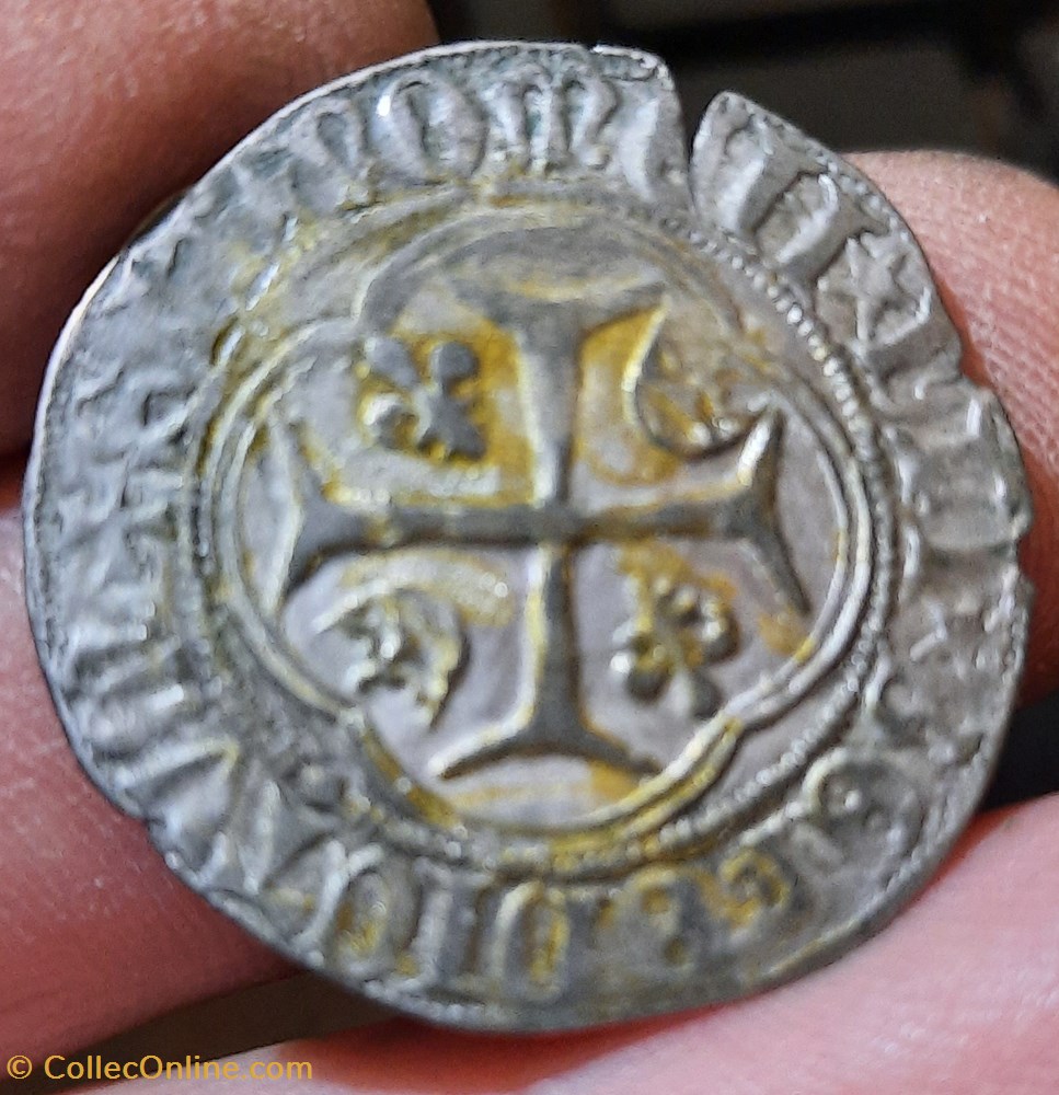 Louis XI A/ Ecu de France R/Croix dans quadrilobe +1461 D28.1 P2.87g C755-756 DY550 L534 monnaies europe medievale royales louis xi a ecu de france r croix dans quadrilobe 1461 d28 1 p2 87g c755 756 dy550 l534