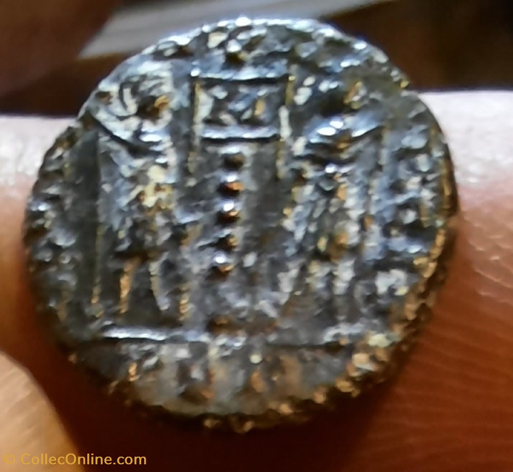 Constans (sans titulature)? IMITATION ? 4 monnaies antiques constans sans titulature imitation